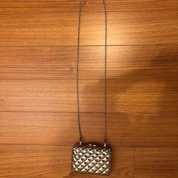 Clutch - Picture 4 of 4